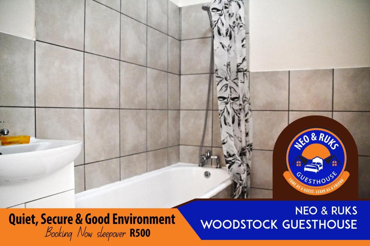Woodstock Guest house *